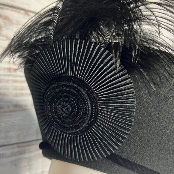 Ostrich Feather Wool Hat - Picture 13 of 15